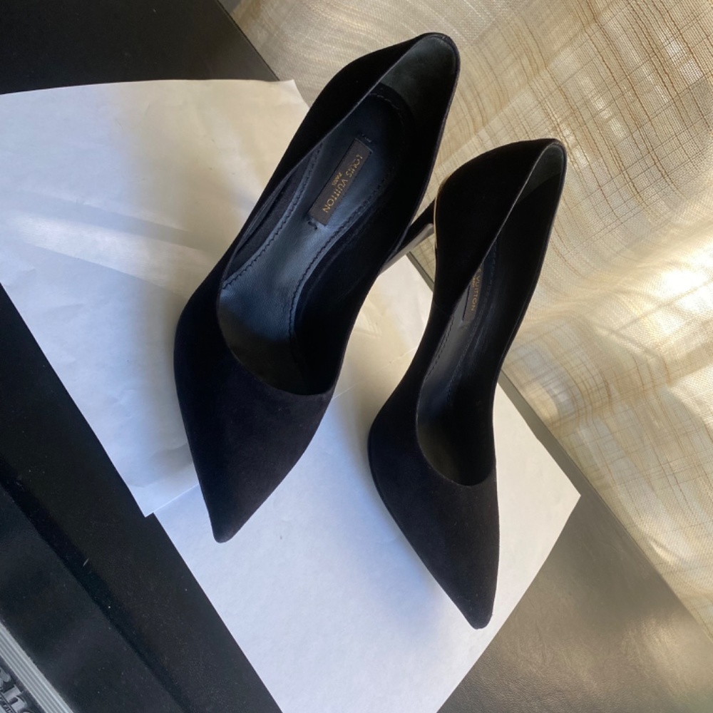 Louis Vuitton black suede leather pumps gold metal trim size 36-6 heels Italy - Picture 5 of 9